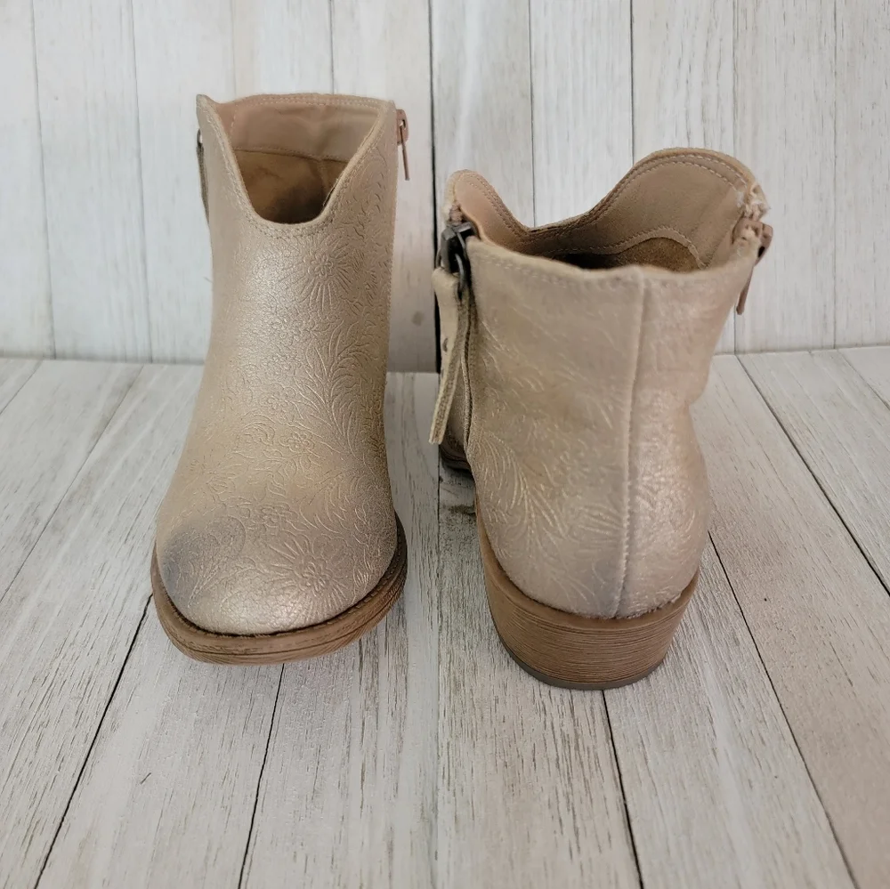 50% OFF SALE-GYPSY JAZZ- DIVINE TOOLED NUDE BOOTIES - Picture 7 of 8